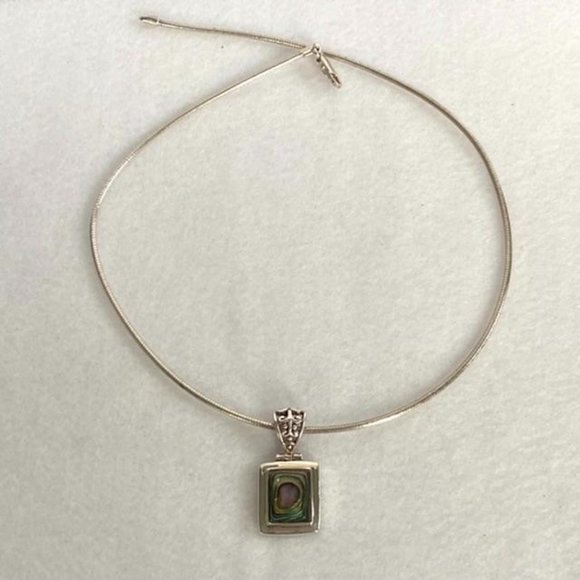 Sterling Silver Paua Abalone Pendant Necklace 16" Round Omega Chain - Picture 8 of 16